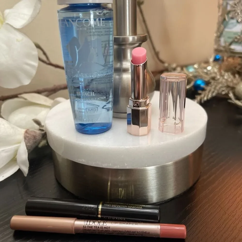 Lancome basics bundle (Idole Lip Glow; Idole Lip Shaper; Definicils; Bi-Facil)